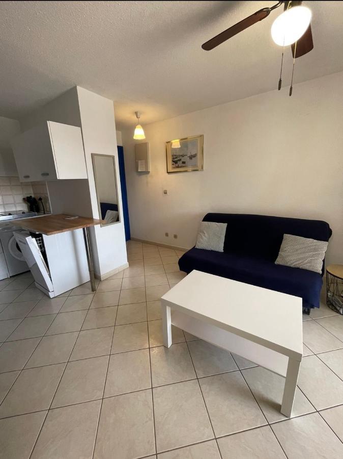 Charmant Appartement A Quelques Metres De La Plage La Londe-les-Maures Exteriér fotografie
